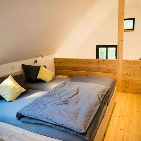 1 * הוירסוורדה